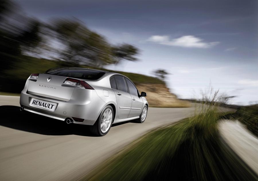  Renault Laguna GT 2008 года  (фото 20 из 62)